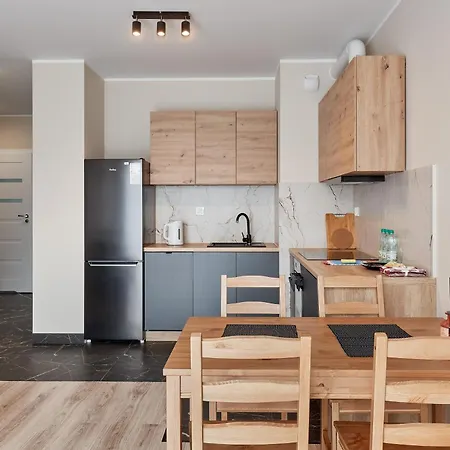 Airport Homely By Bookinghost דירה *